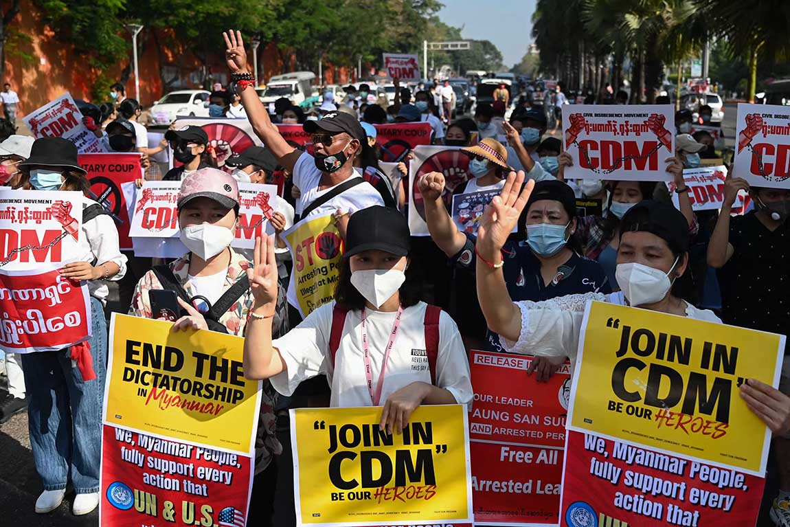 Kepolisian Myanmar Tambah Dakwaan Aung San Suu Kyi