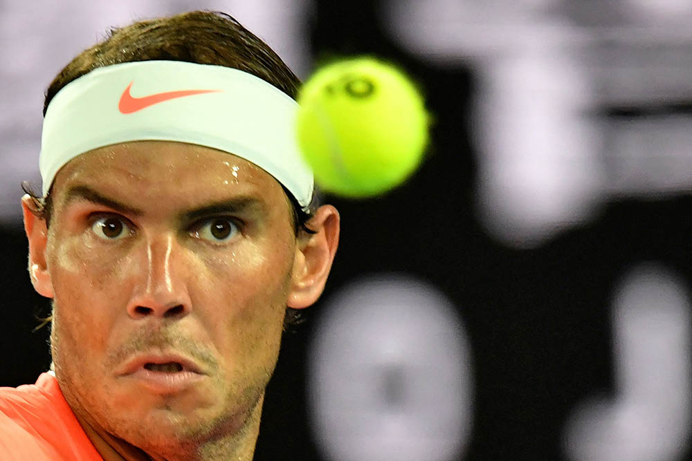 Nadal Berjuang di Perempat Final