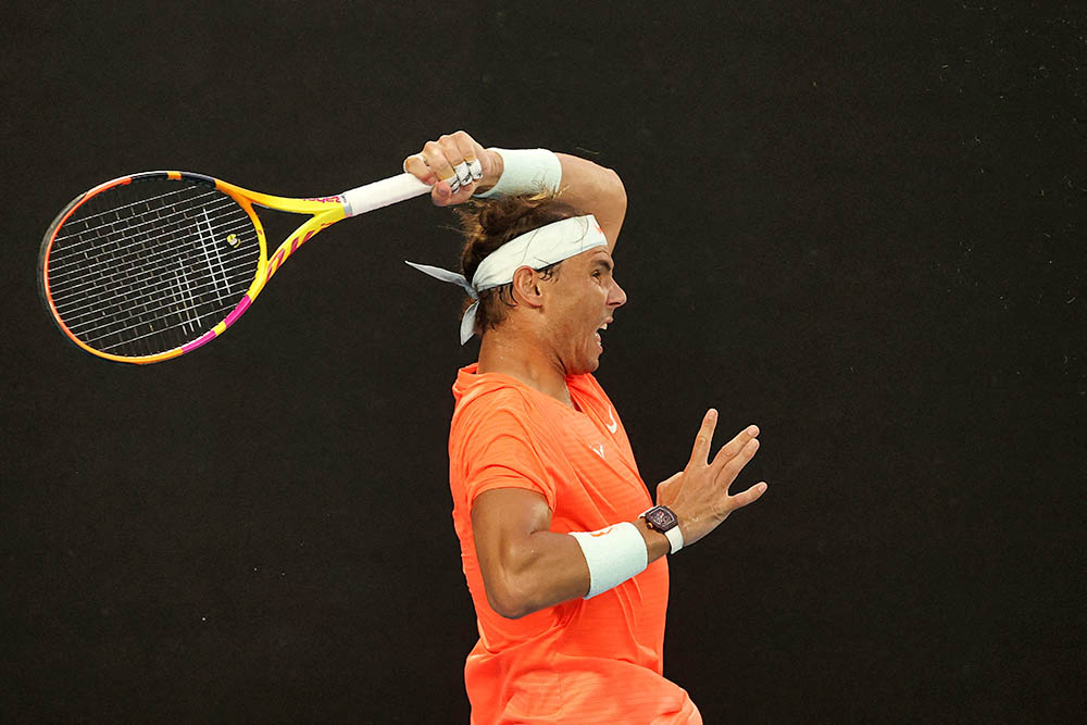 Nadal Berjuang di Perempat Final