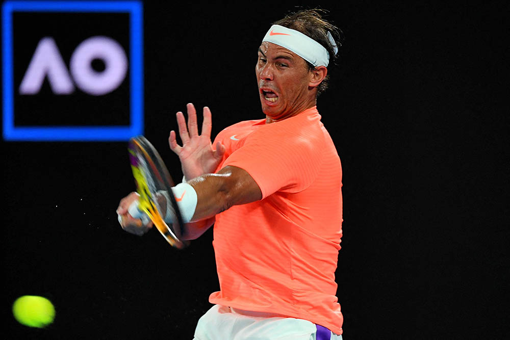 Nadal Berjuang di Perempat Final