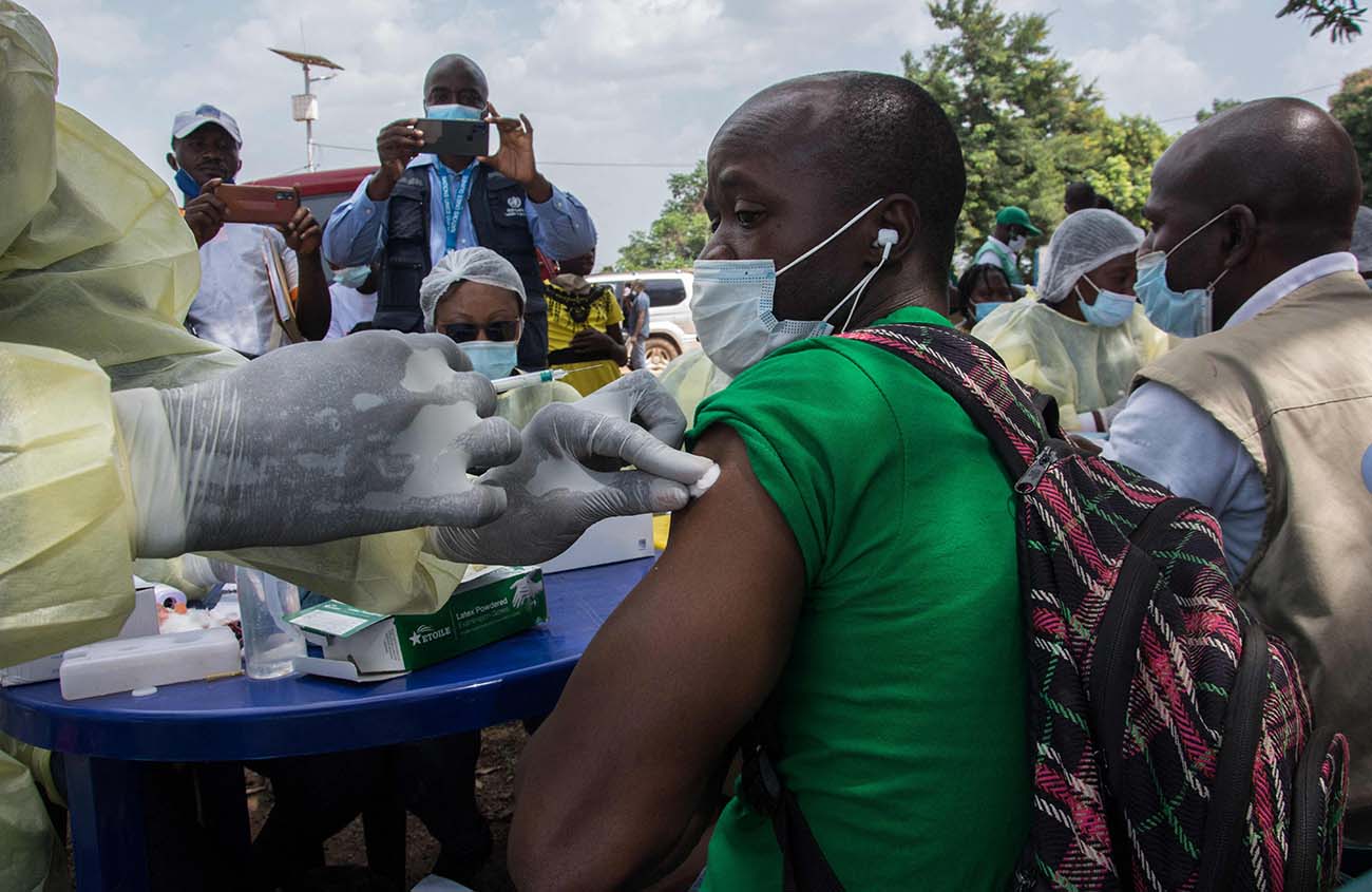 Vaksinasi Ebola di Guinea