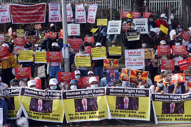 Aksi Demonstrasi Menentang Kudeta Militer Berlanjut 