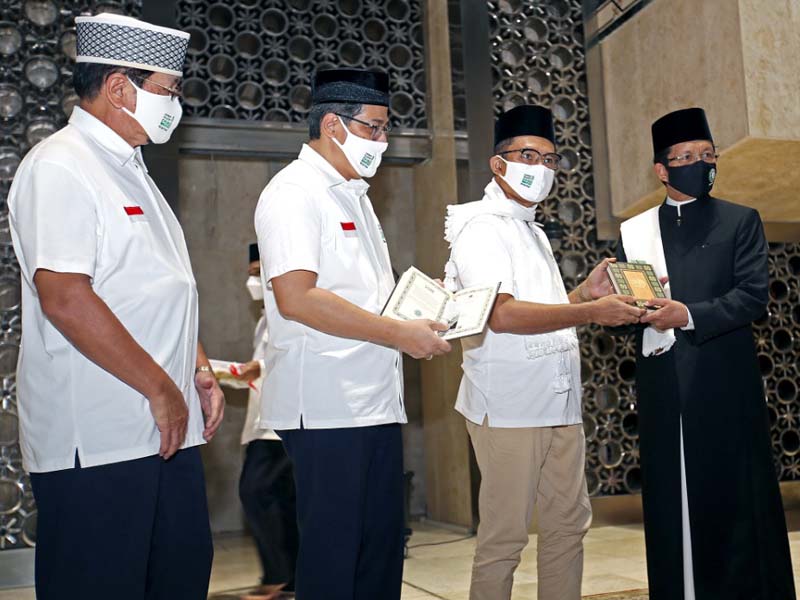 Yayasan Muslim Sinar Mas Wakafkan Ribuan Mushaf Alquran