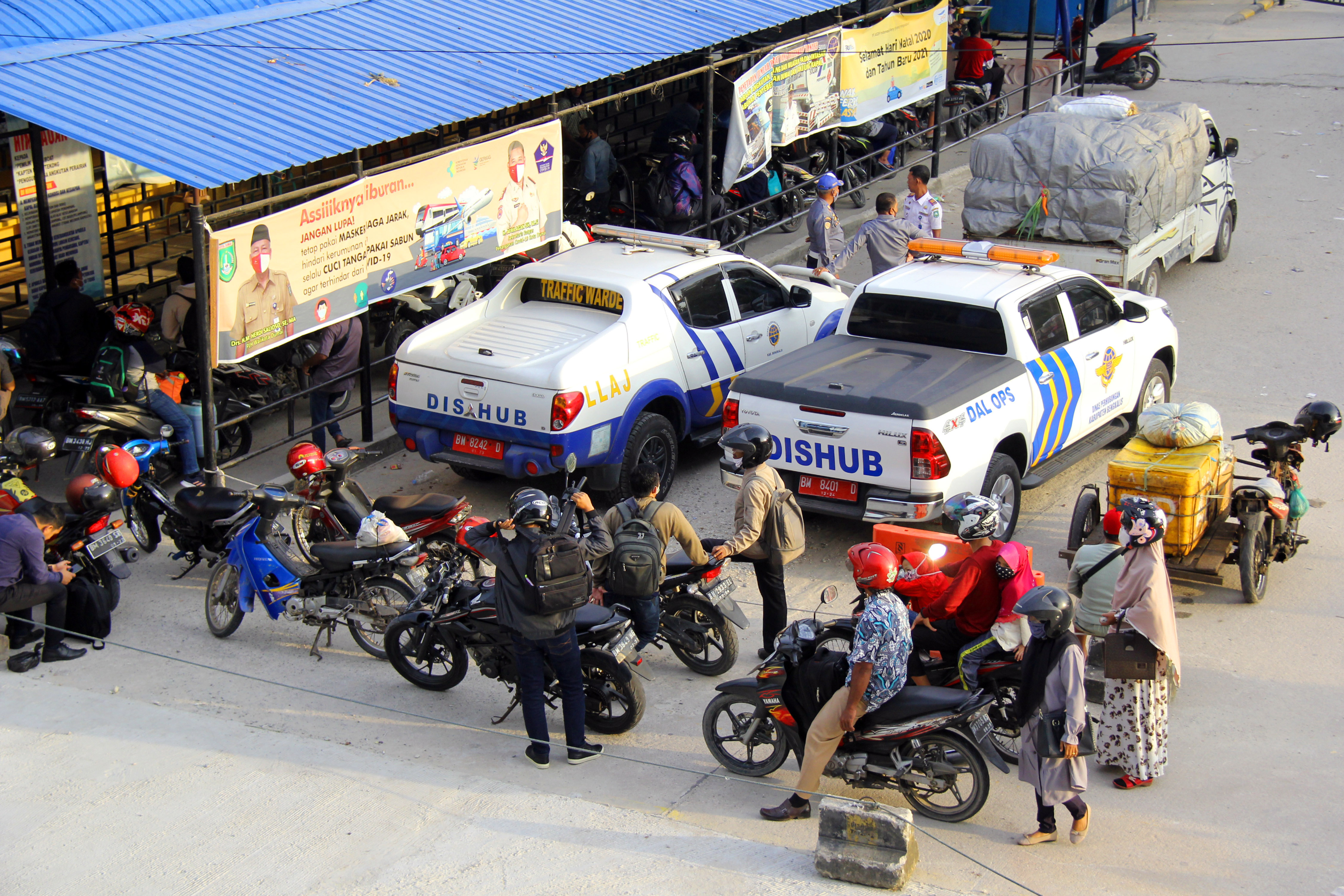 Arus Penumpang Jelang Imlek