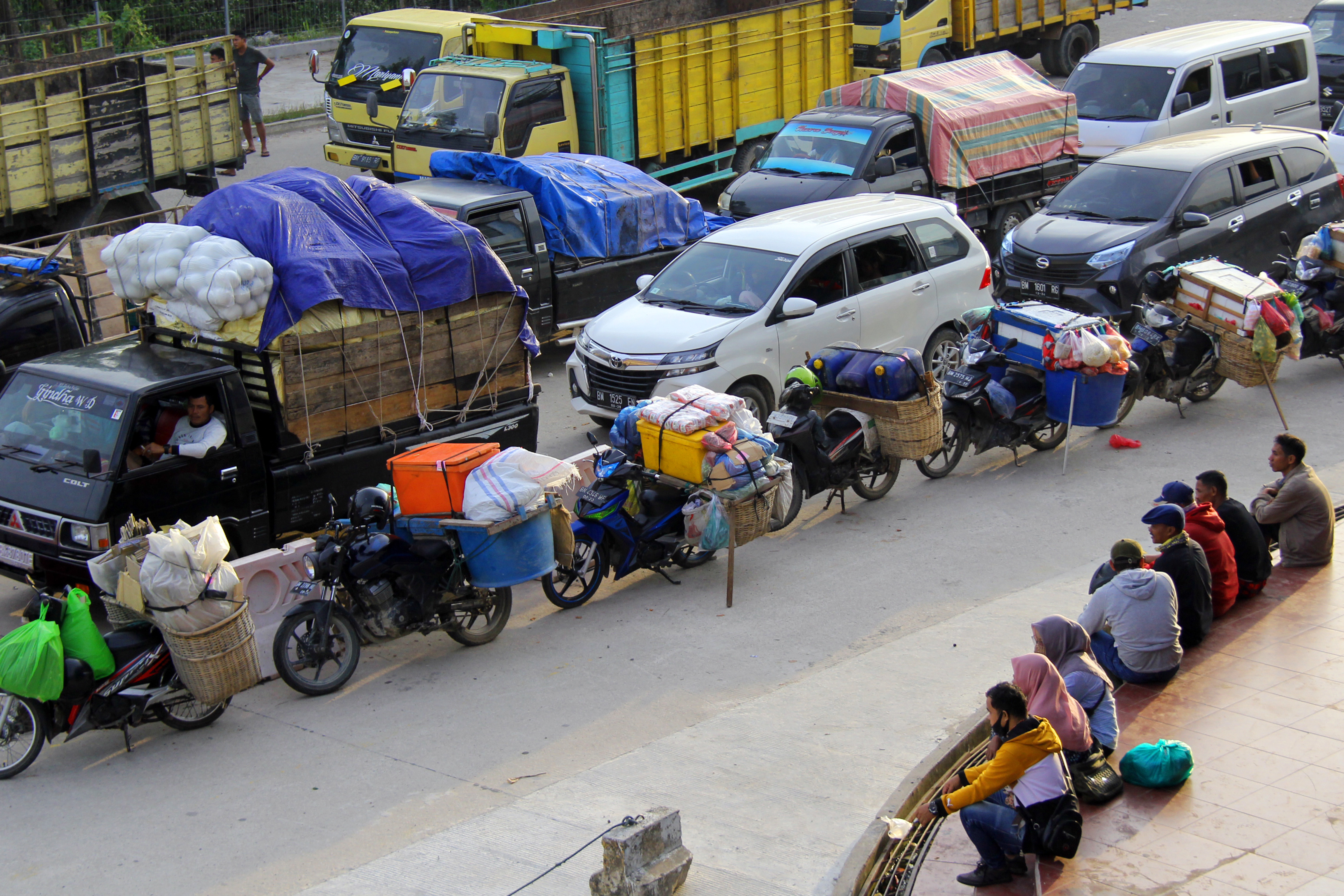 Arus Penumpang Jelang Imlek
