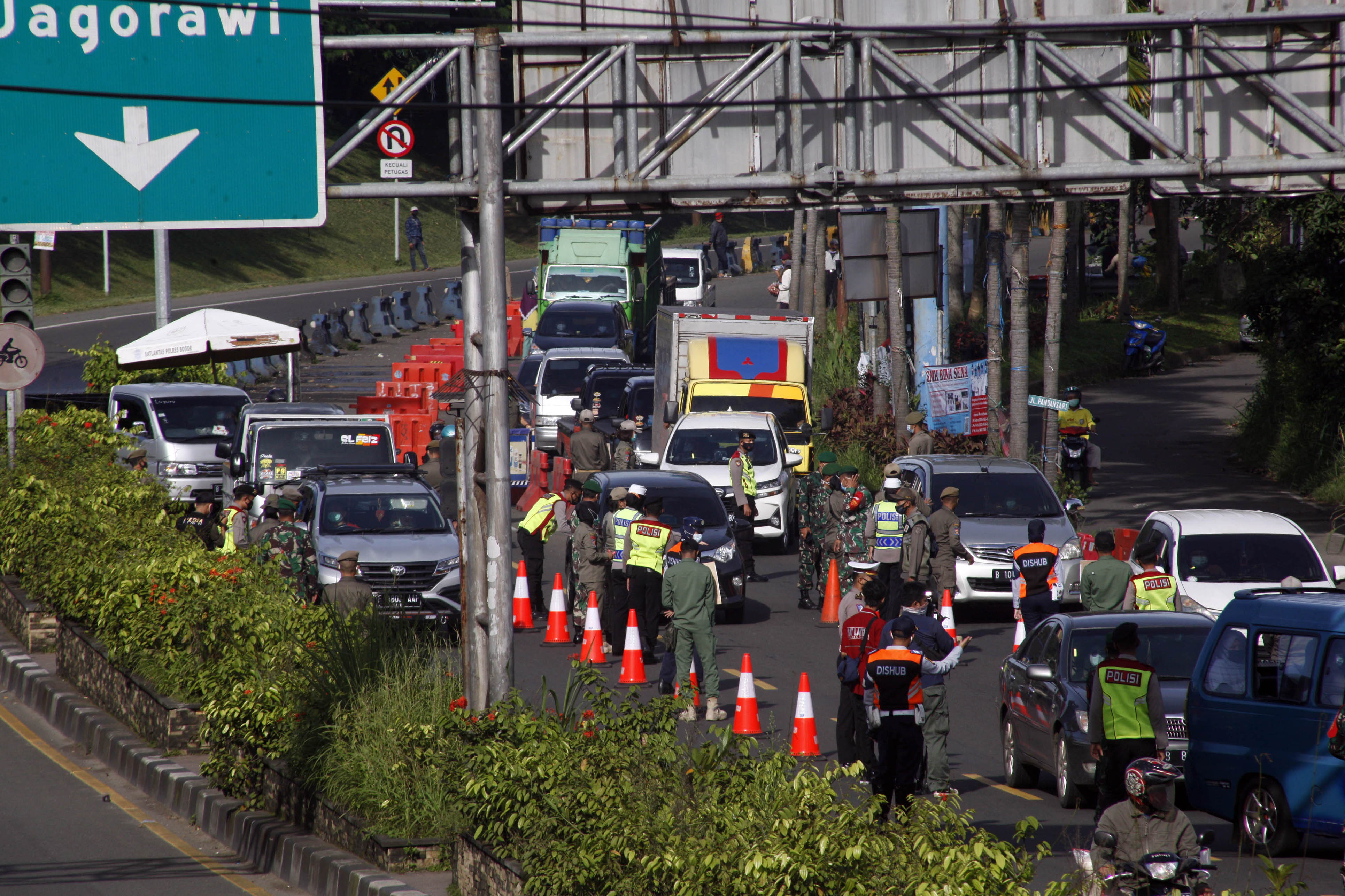 Pengetatan Kunjungan Libur Imlek di Puncak