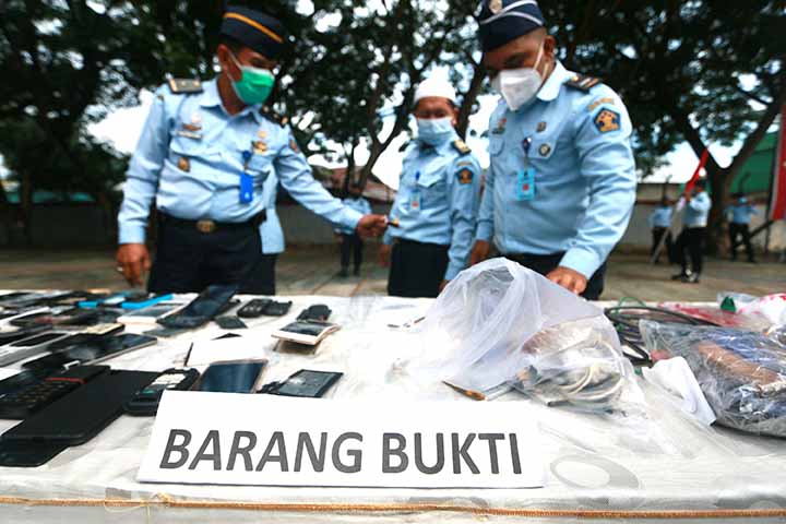 Pemusnahan Barang Bukti Terlarang di Lapas