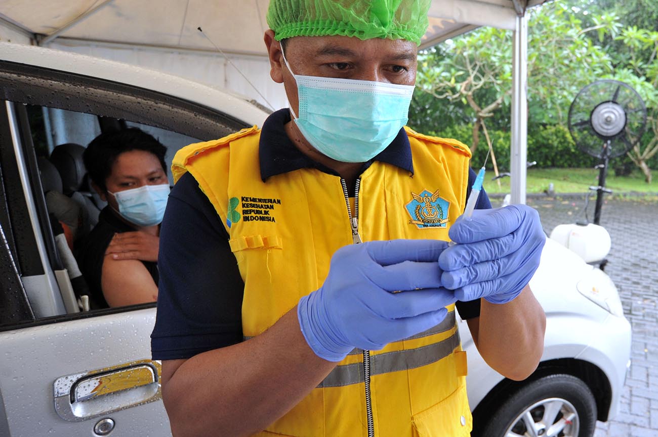Vaksinasi Drive Thru Di Bali