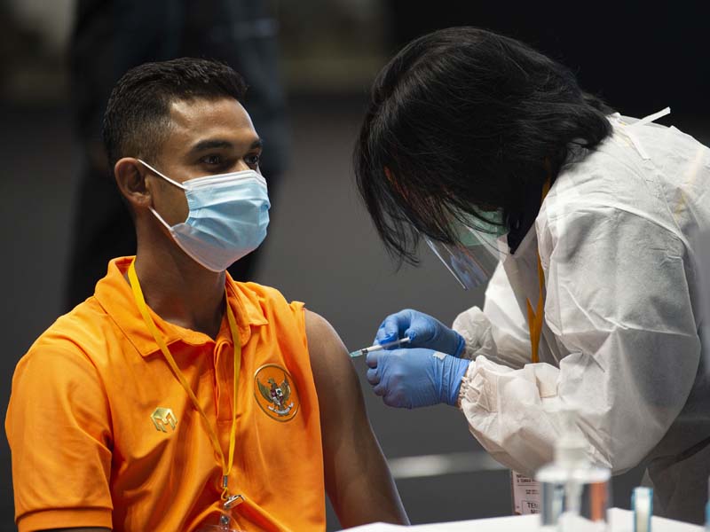 Vaksinasi Untuk Atlet Dan Ofisial