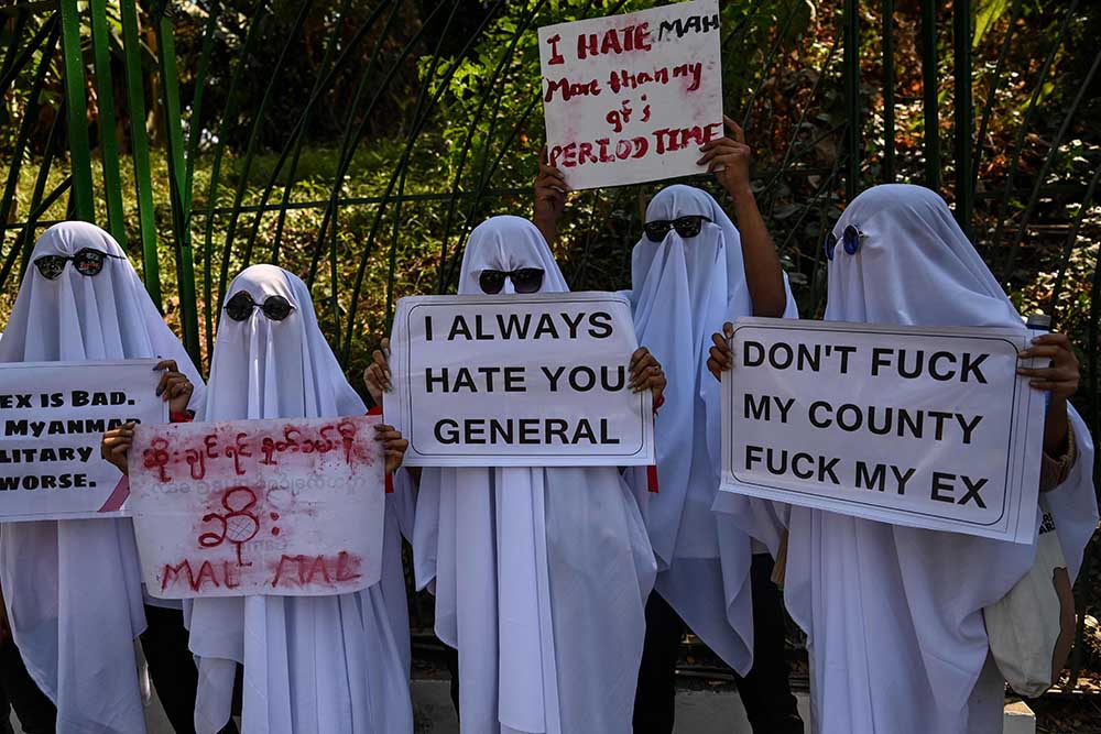Unjuk Rasa Antimiliter Di Myanmar Meluas Dan Unik