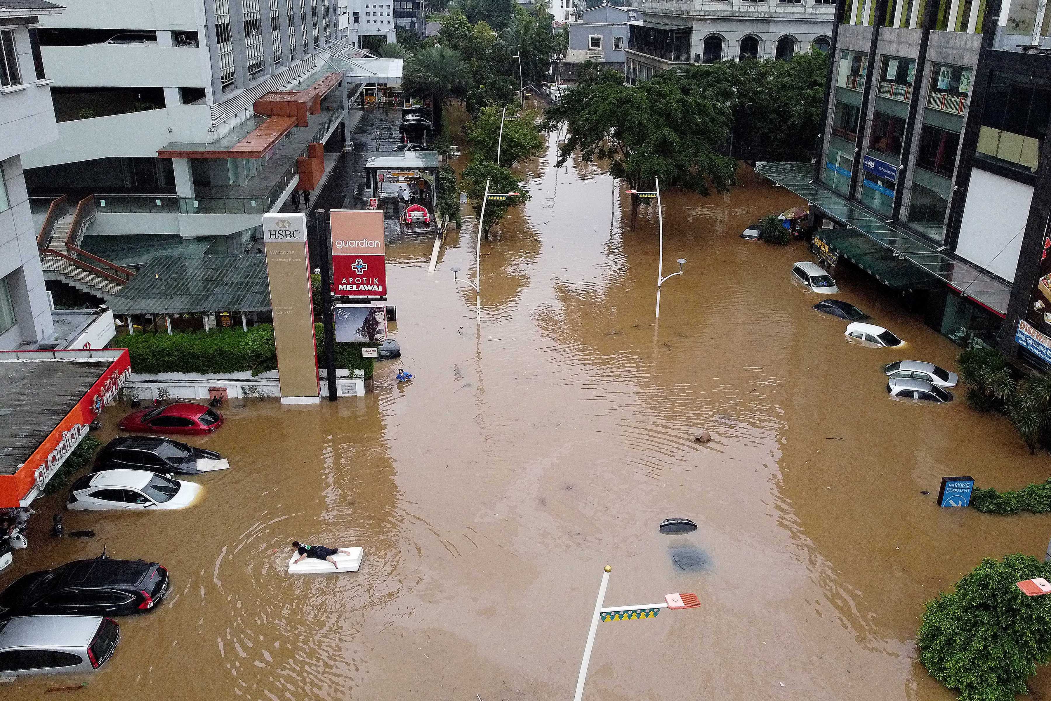 Banjir di Kawasan Kemang