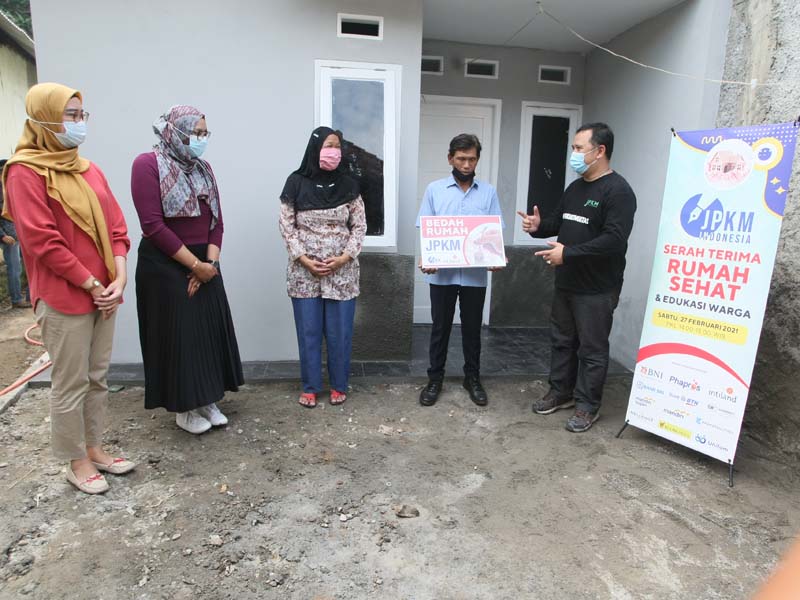 JPKM  Bedah Rumah untuk Warga Serpong