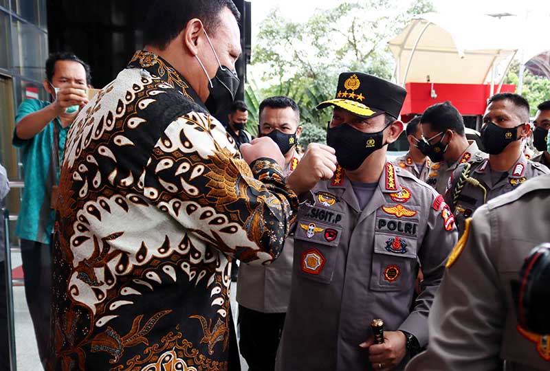 Silaturahim Kapolri Bahas Sinergi Polri-KPK 