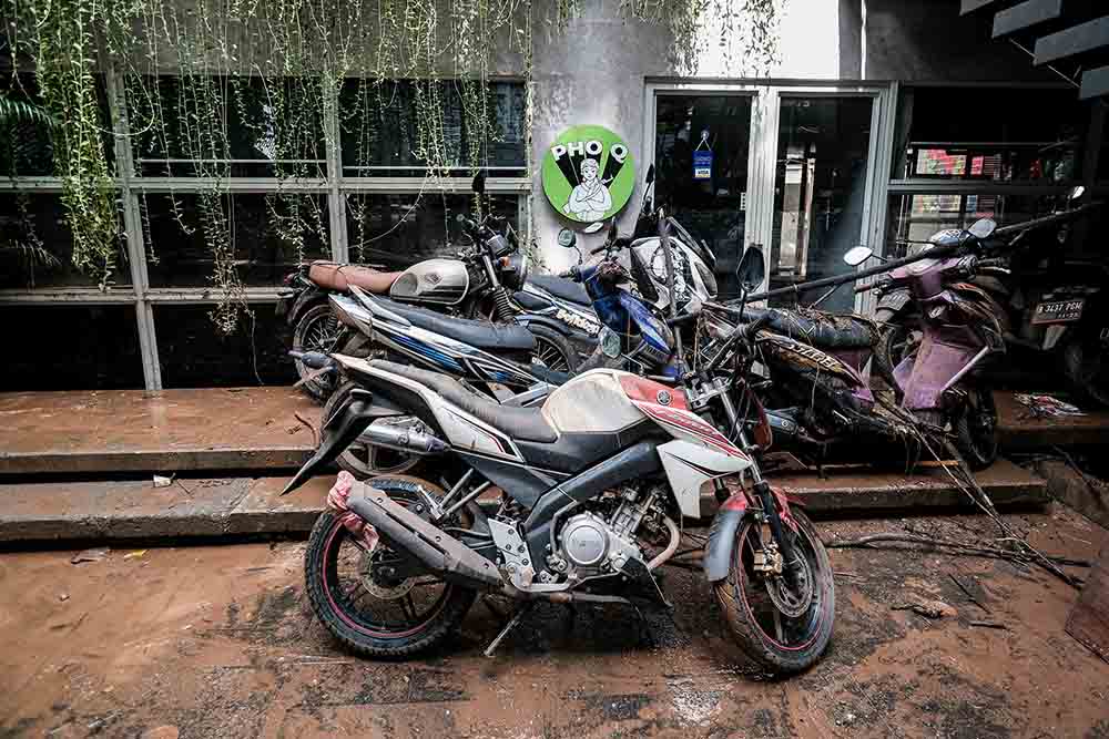 Aktivitas Pascabanjir di Kemang