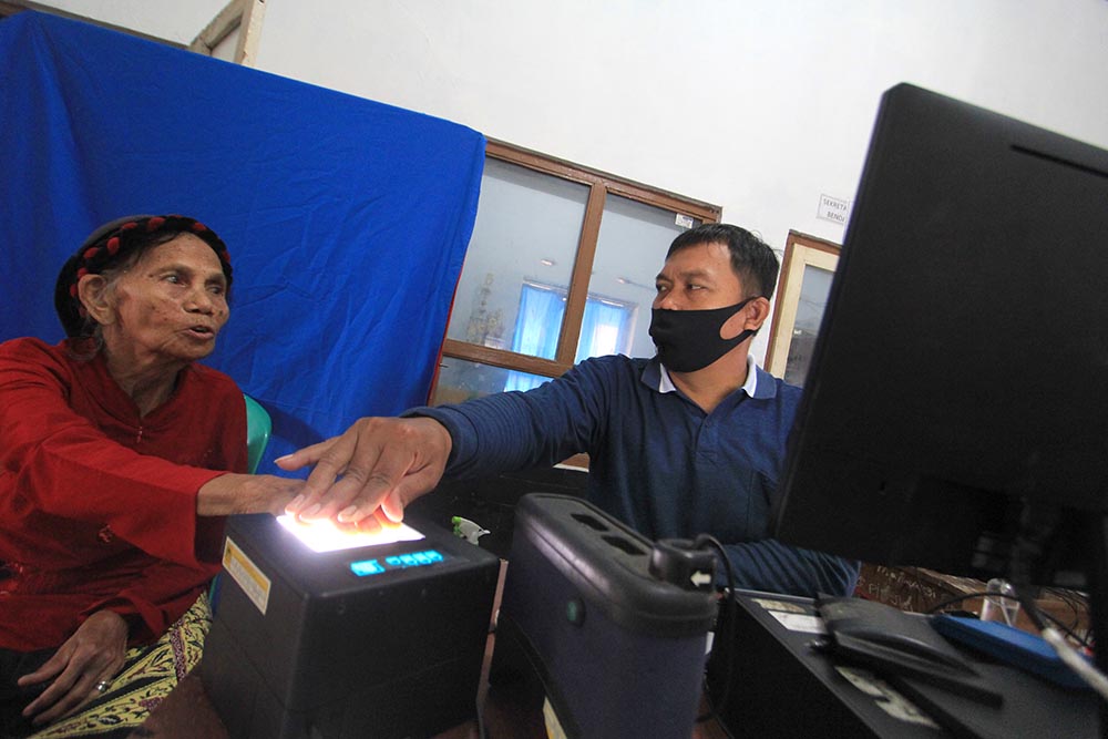 Layanan Dokumen Kependudukan Korban Banjir