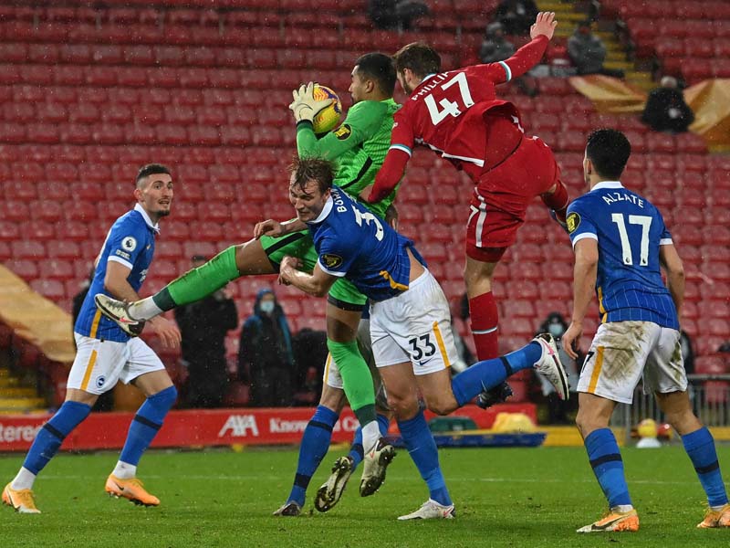 The Reds Tumbang di Stadion Anfield