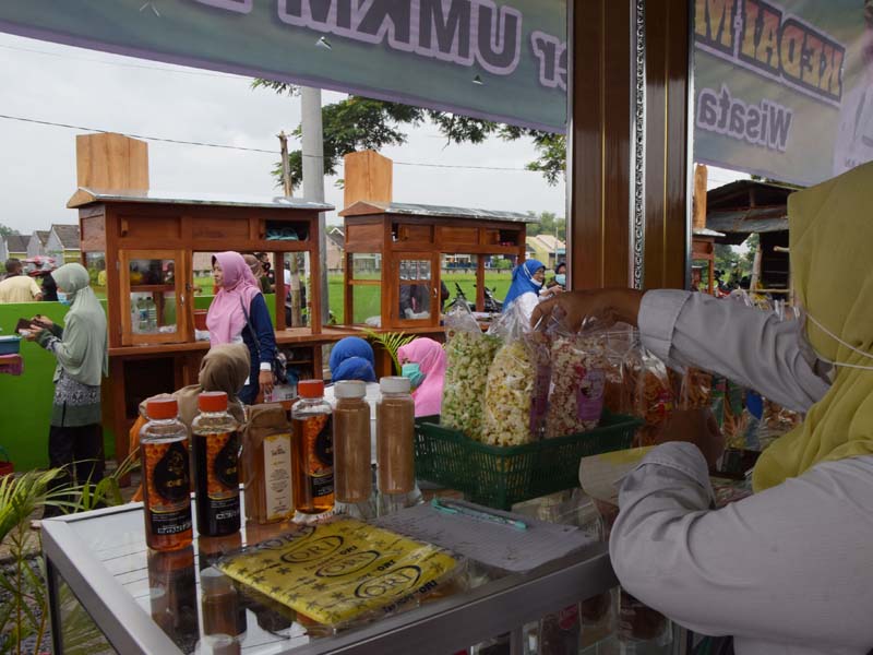 Pembukaan Pusat Penjualan Produk UMKM