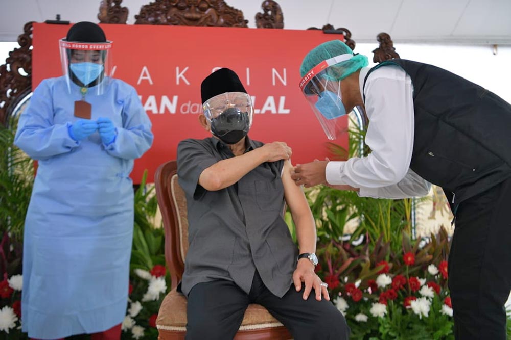 Wakil Presiden Ma’ruf Amin Disuntik Vaksin Covid-19
