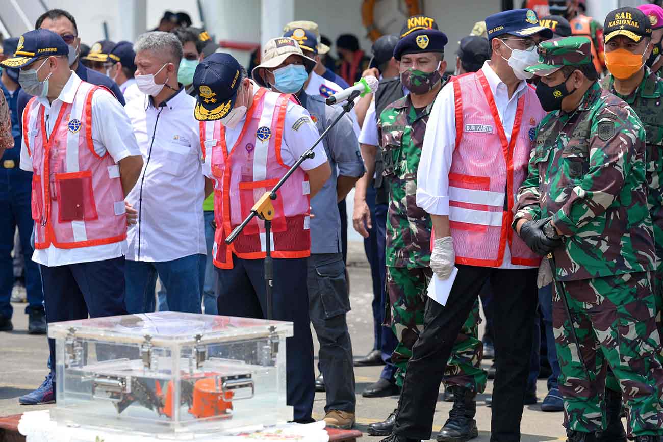 Perekam Suara Kokpit Sriwijaya Air SJ 182 Ditemukan