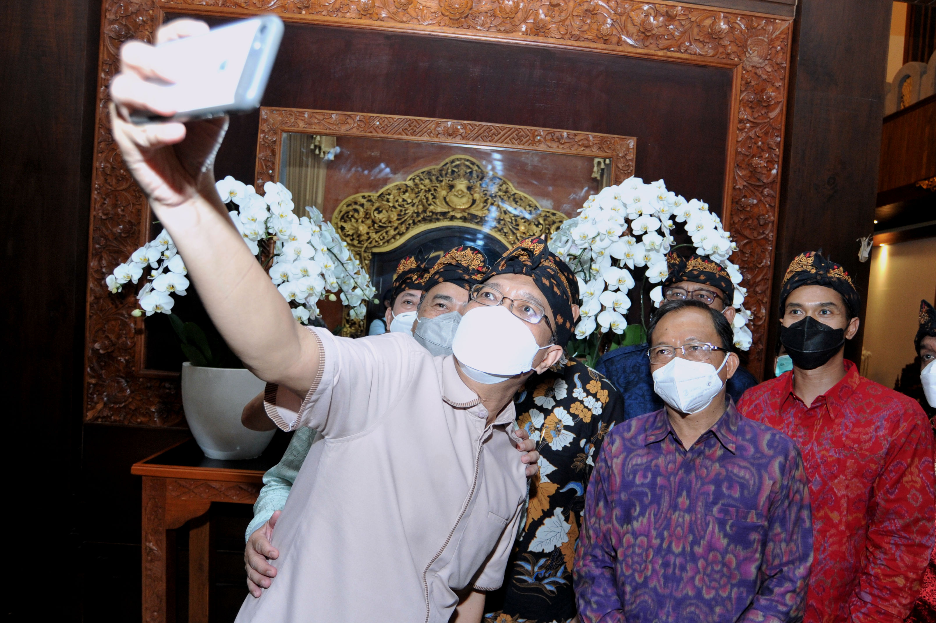 Gubernur Bali Menyambut Rencana  Munas Kadin di Pulau Dewata