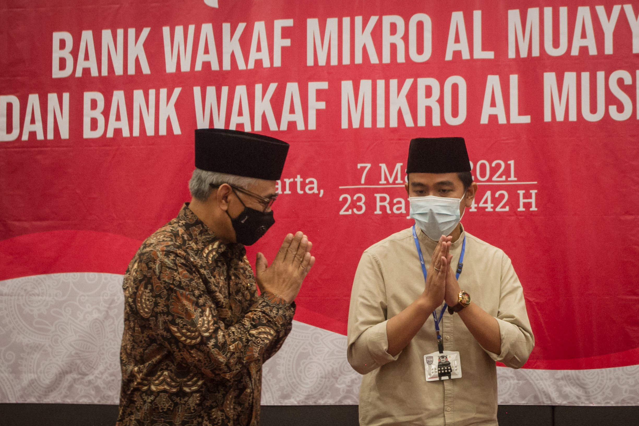 Peresmian Bank Wakaf Mikro OJK di Solo