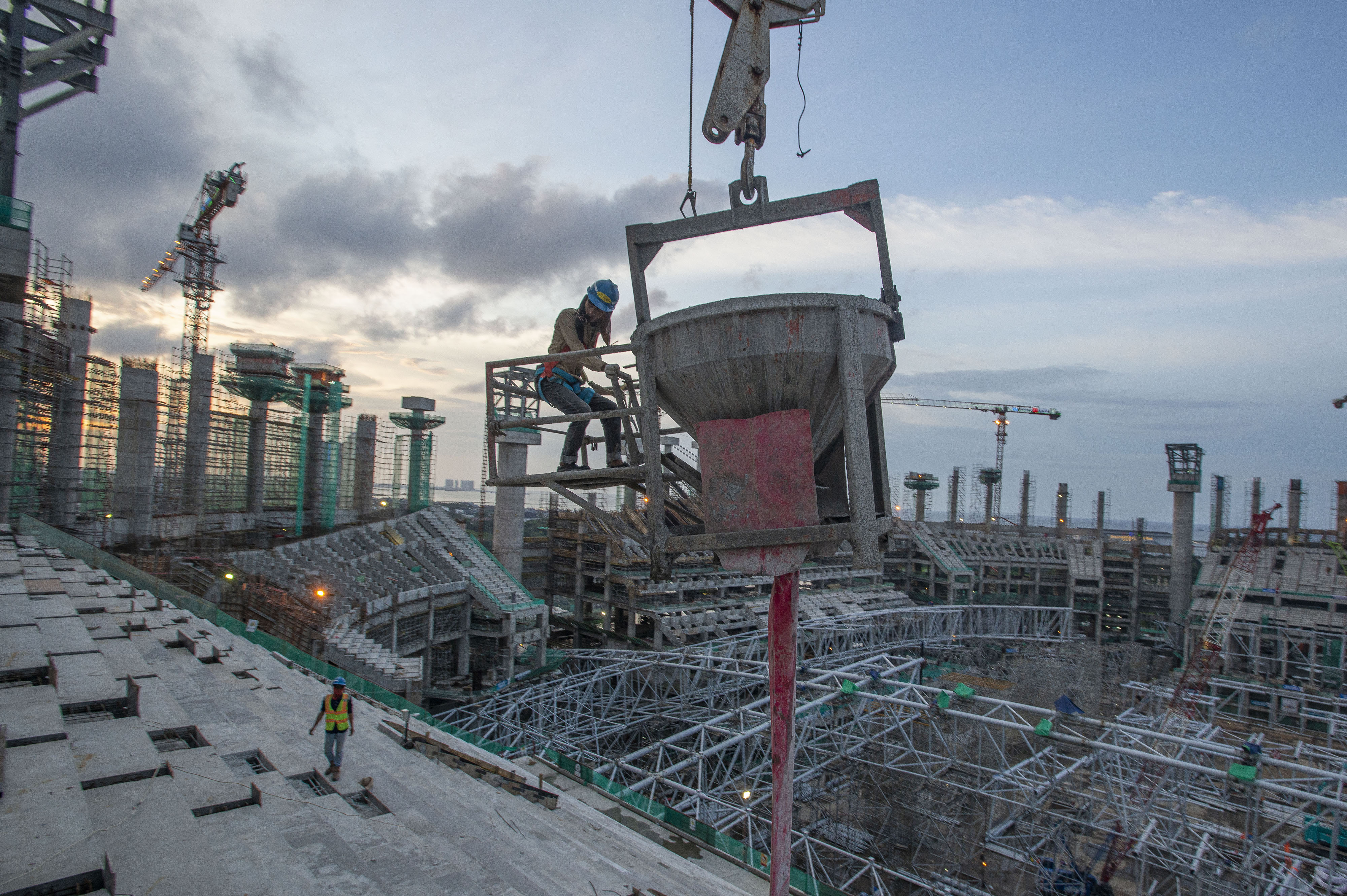 Pembangunan Jakarta International stadium