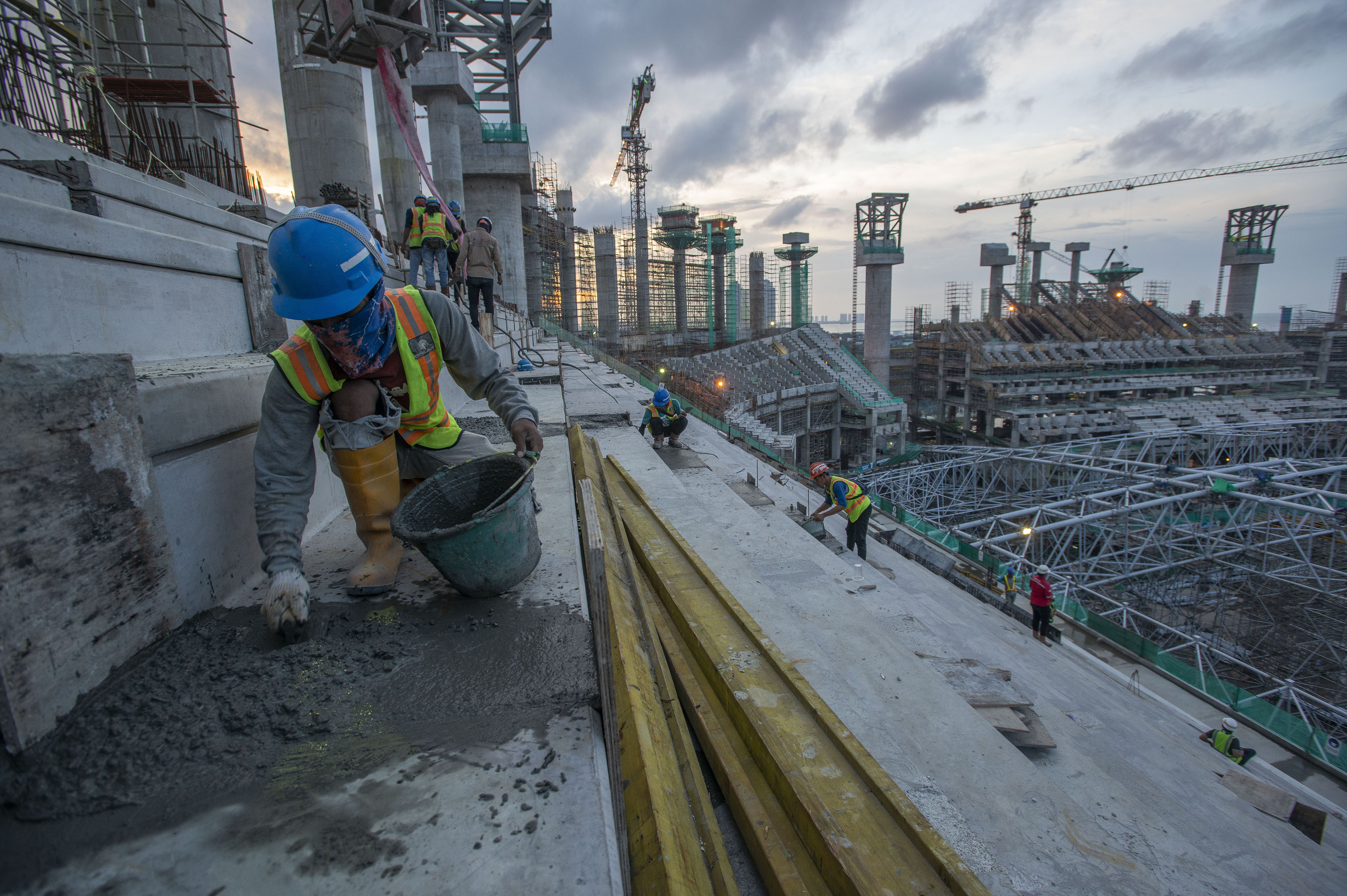 Pembangunan Jakarta International stadium