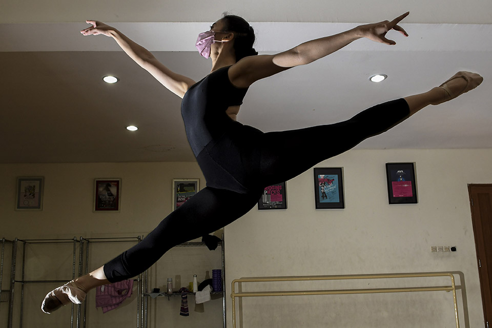 Berlatih Balet Tatap Muka