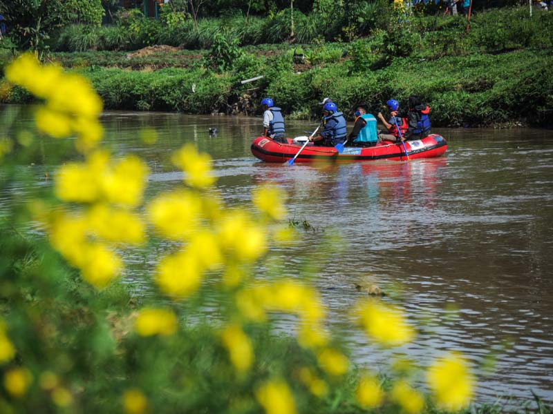 Aksi Bersih Sungai Citarik