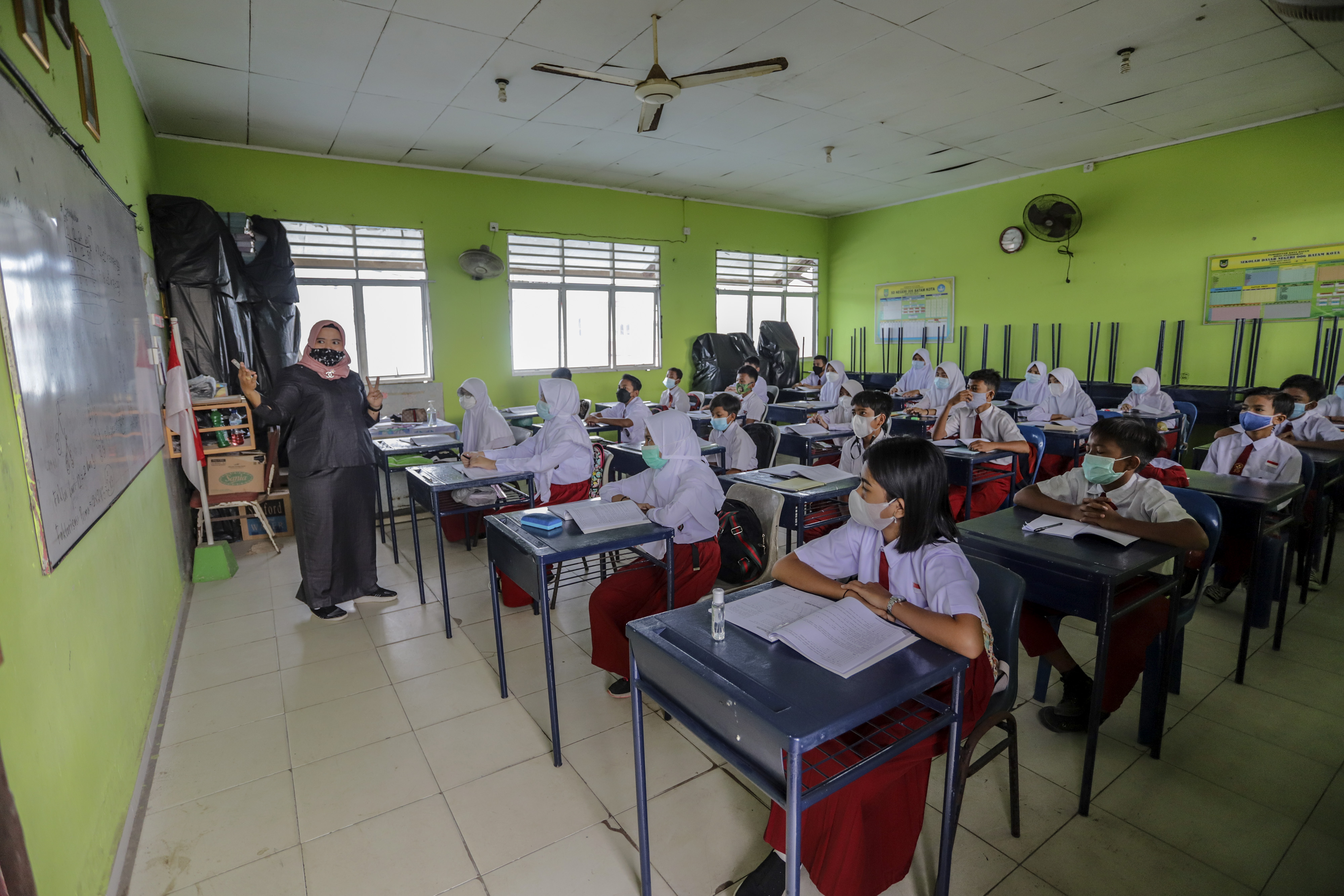 Sekolah Tatap Muka di Batam