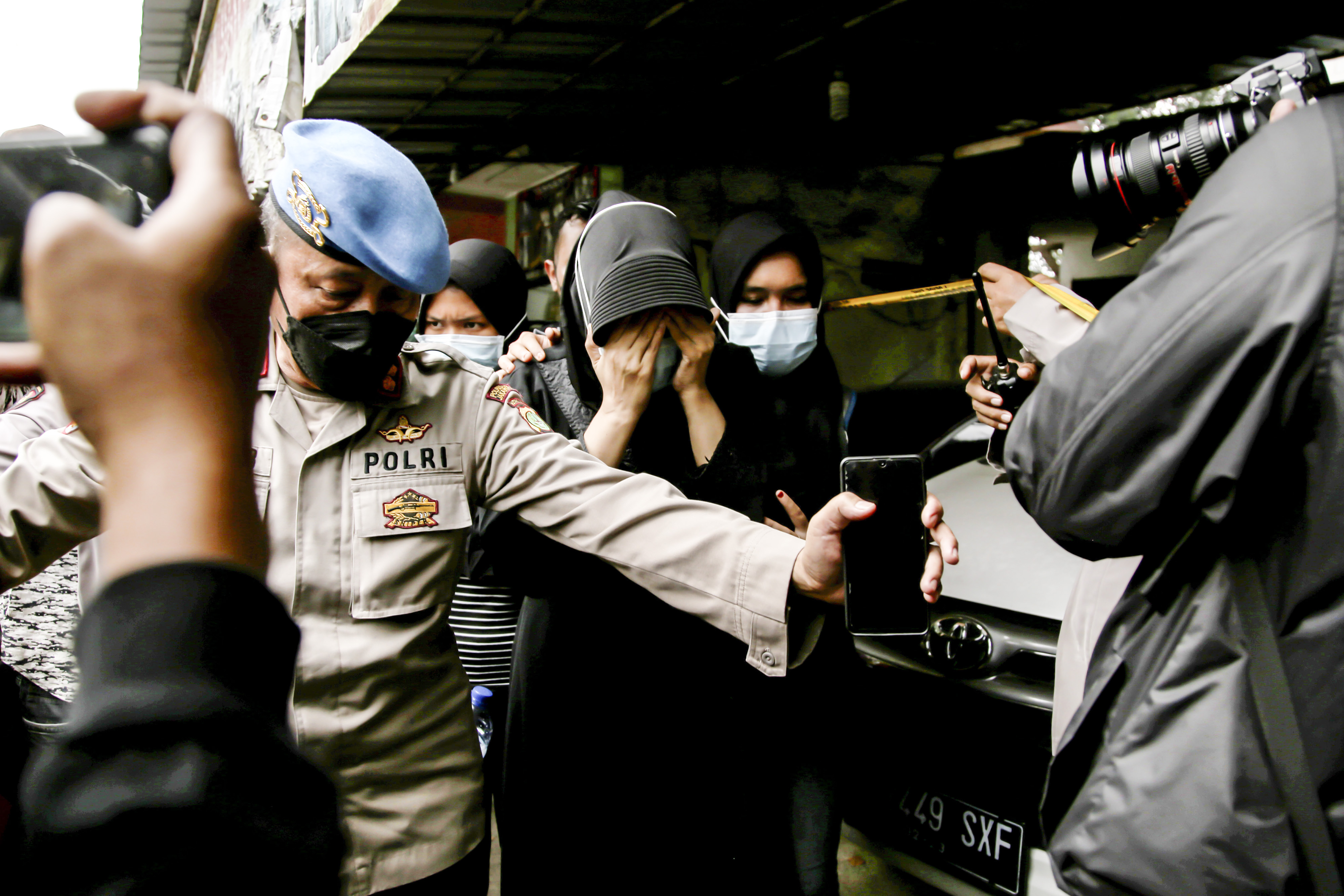 Penggerebekan Terduga Teroris Condet dan Bekasi