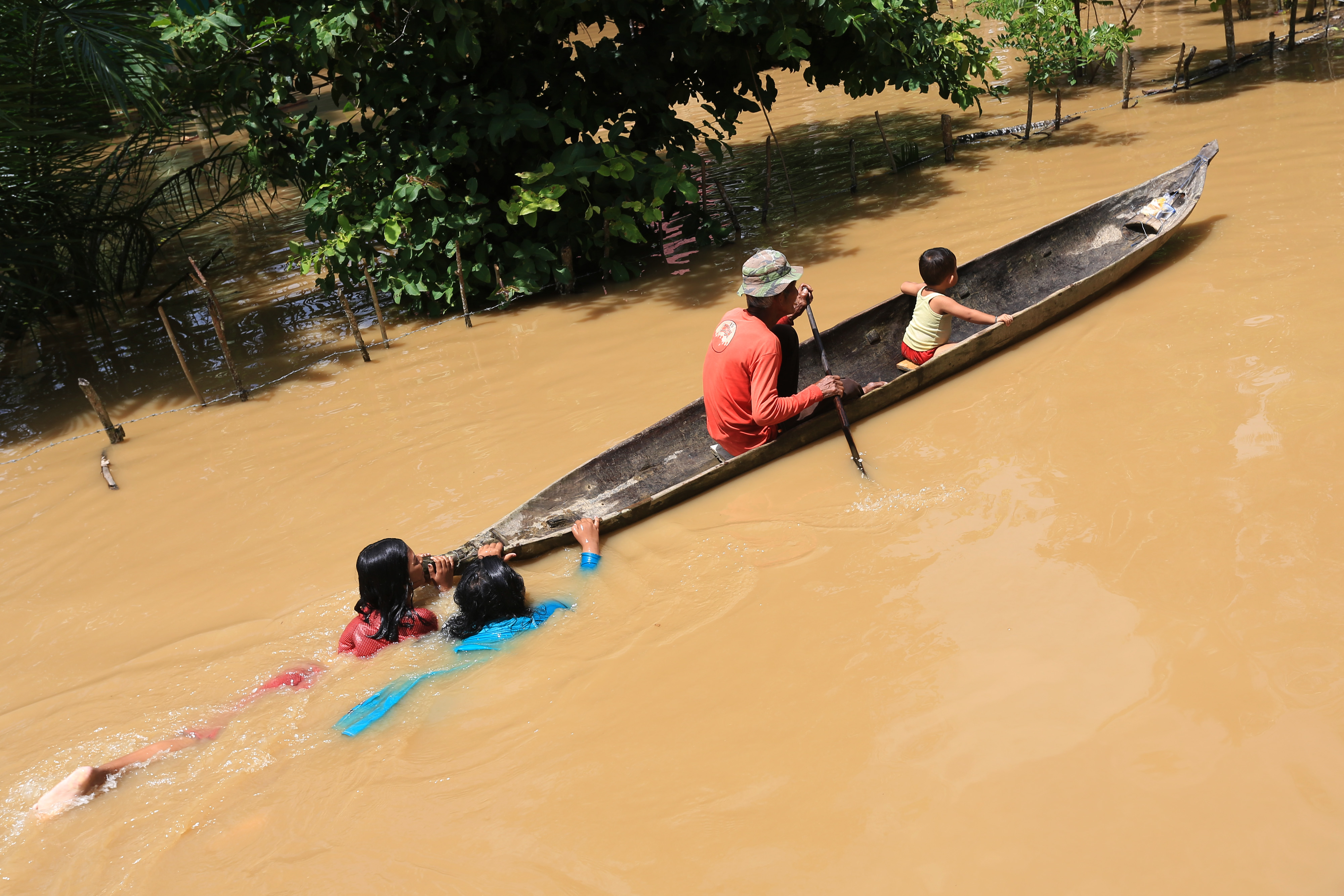 Banjir di Aceh Barat