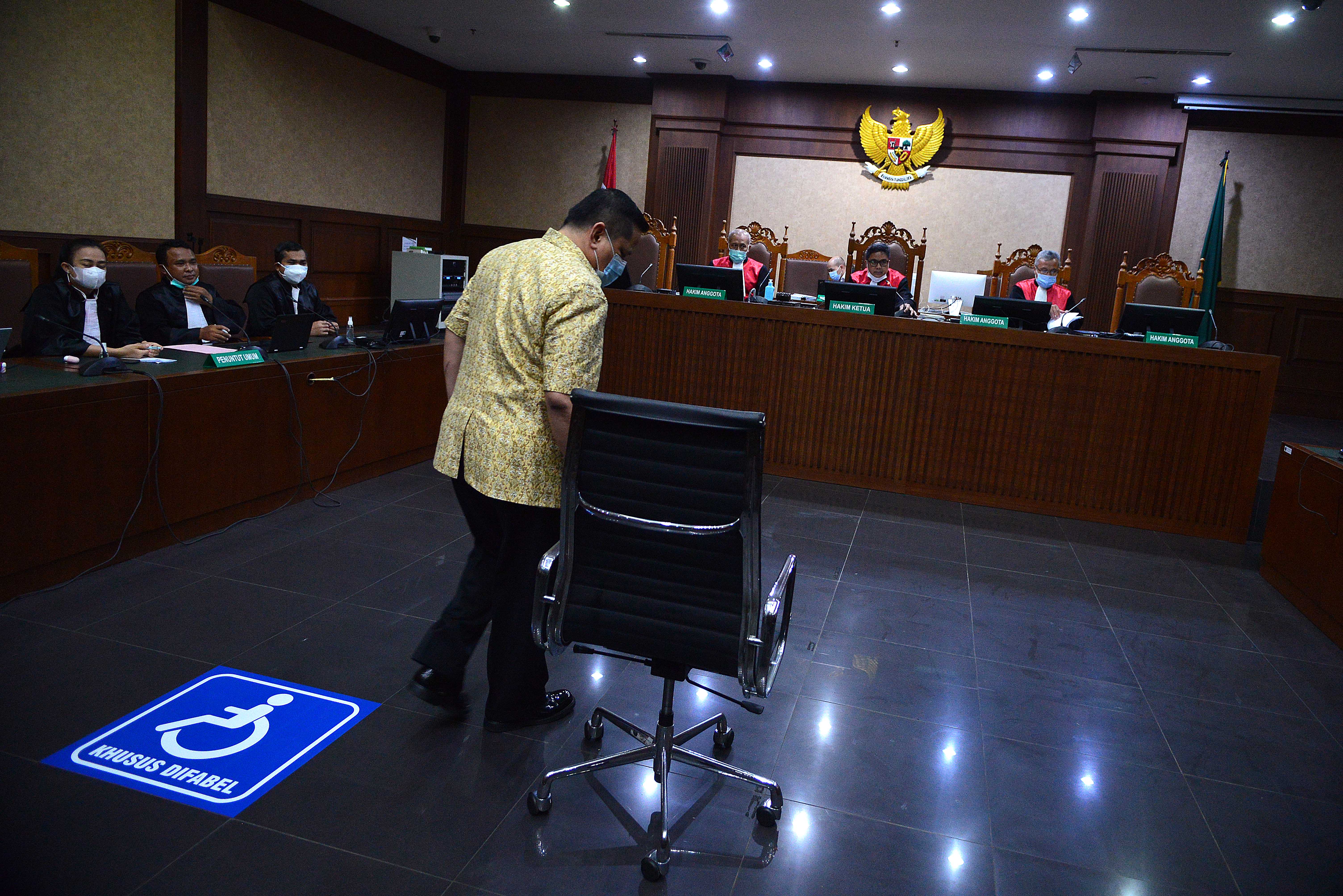 Napoleon Divonis 4 Tahun Penjara