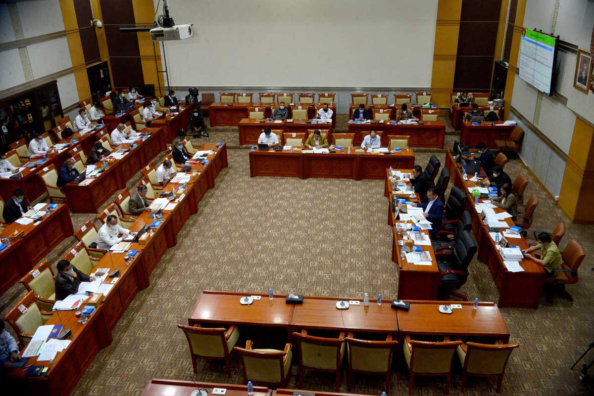 Rapat kerja Komisi III DPR dengan Menteri Hukum dan HAM 