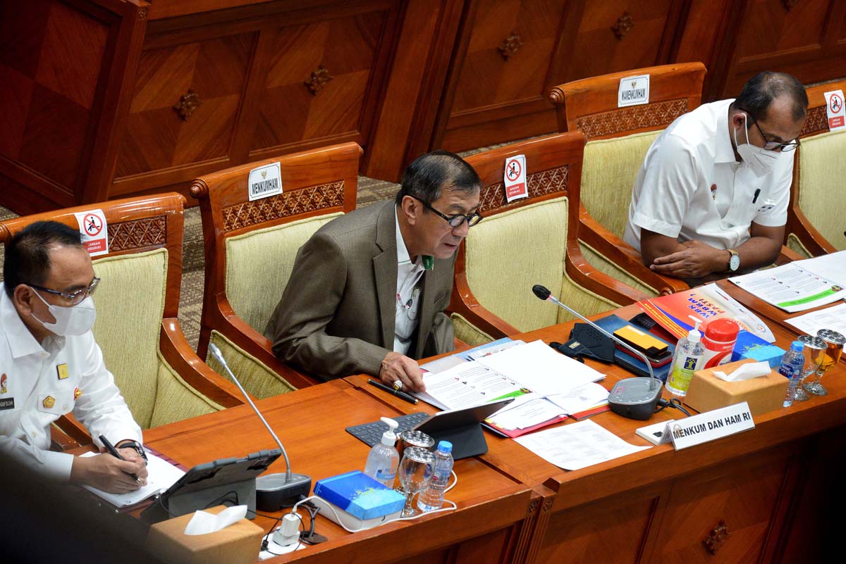 Rapat kerja Komisi III DPR dengan Menteri Hukum dan HAM 