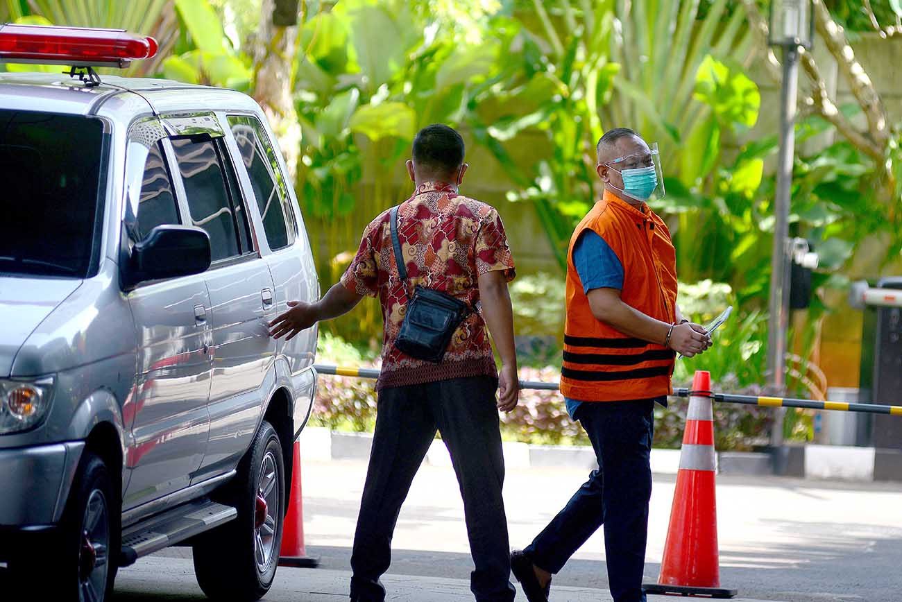 Pemeriksaan KPK Terkait Suap Bansos Covid-19 