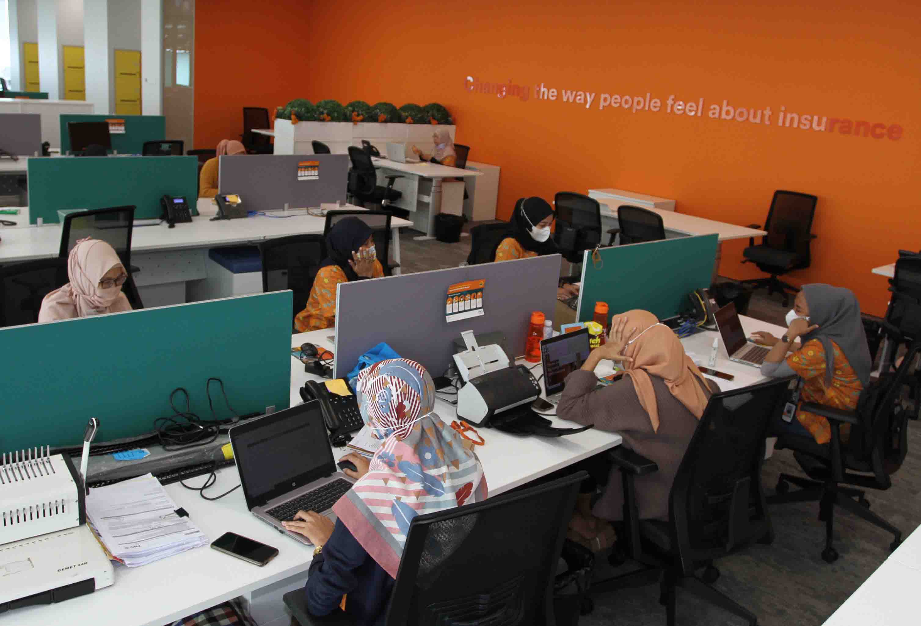 Program Bebas, Duduk dan Bedug