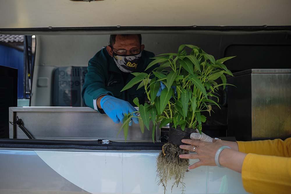 Mobil Laboratorium Keliling