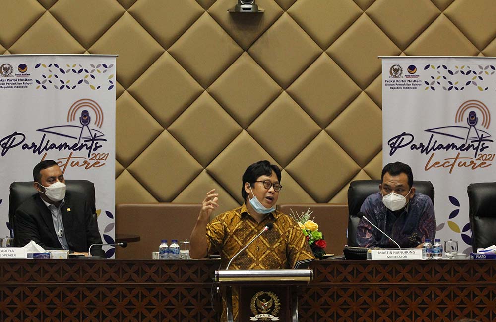 Frasksi NasDem Selenggarakan Parliament’s Lecture