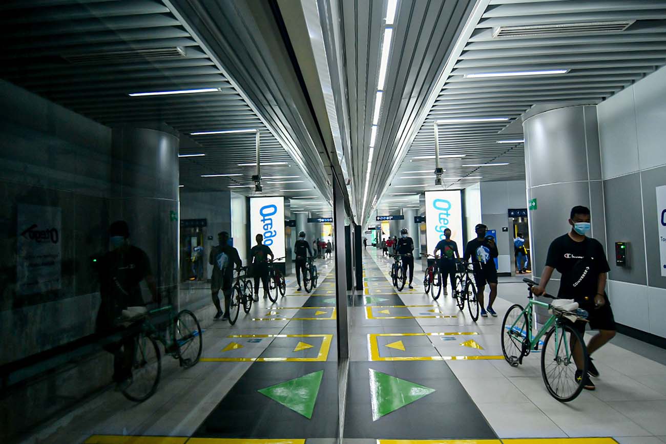 Sepeda Nonlipat di MRT Jakarta