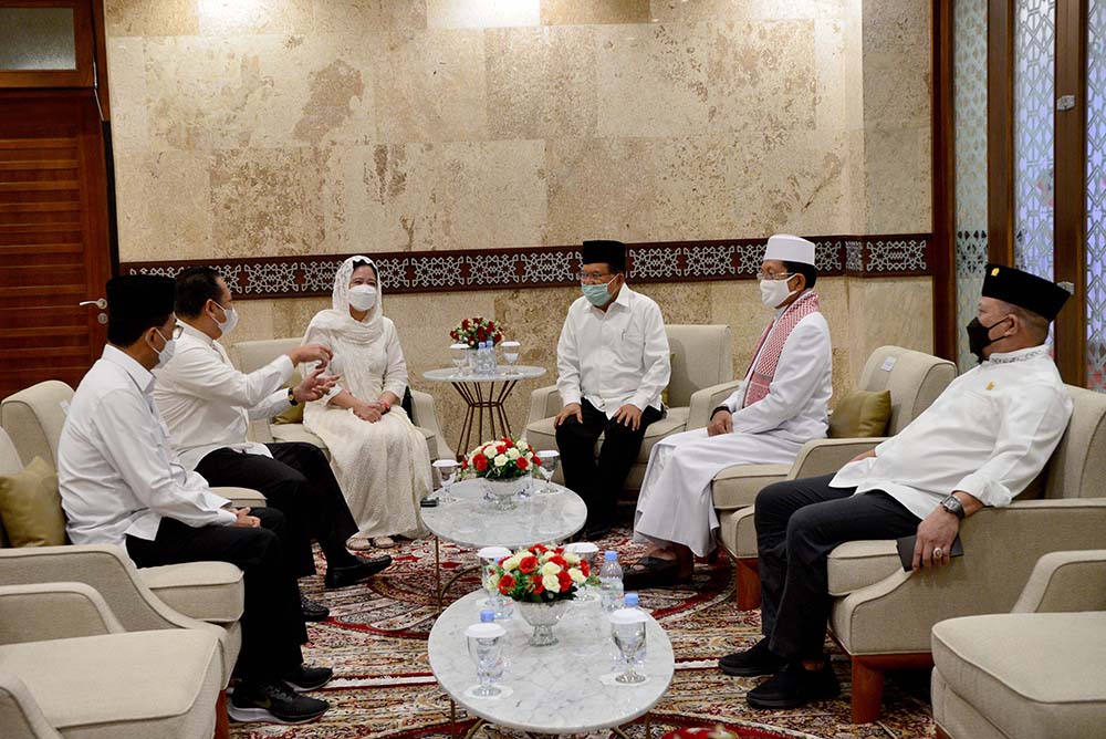 Gerakan Satu Juta Sajadah Anti-Covid-19