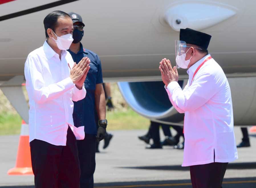 Jokowi Resmikan Terminal Bandara Kuabang di Halmahera Utara