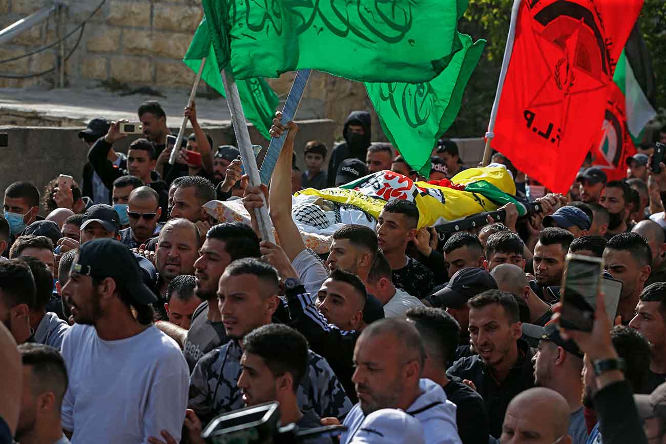 Tentara Israel Tembak Mati Warga Palestina  