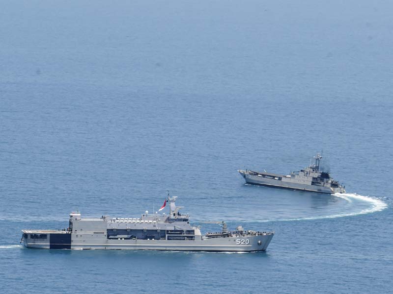 Formasi Sailing Pass Latopsratmin 2021