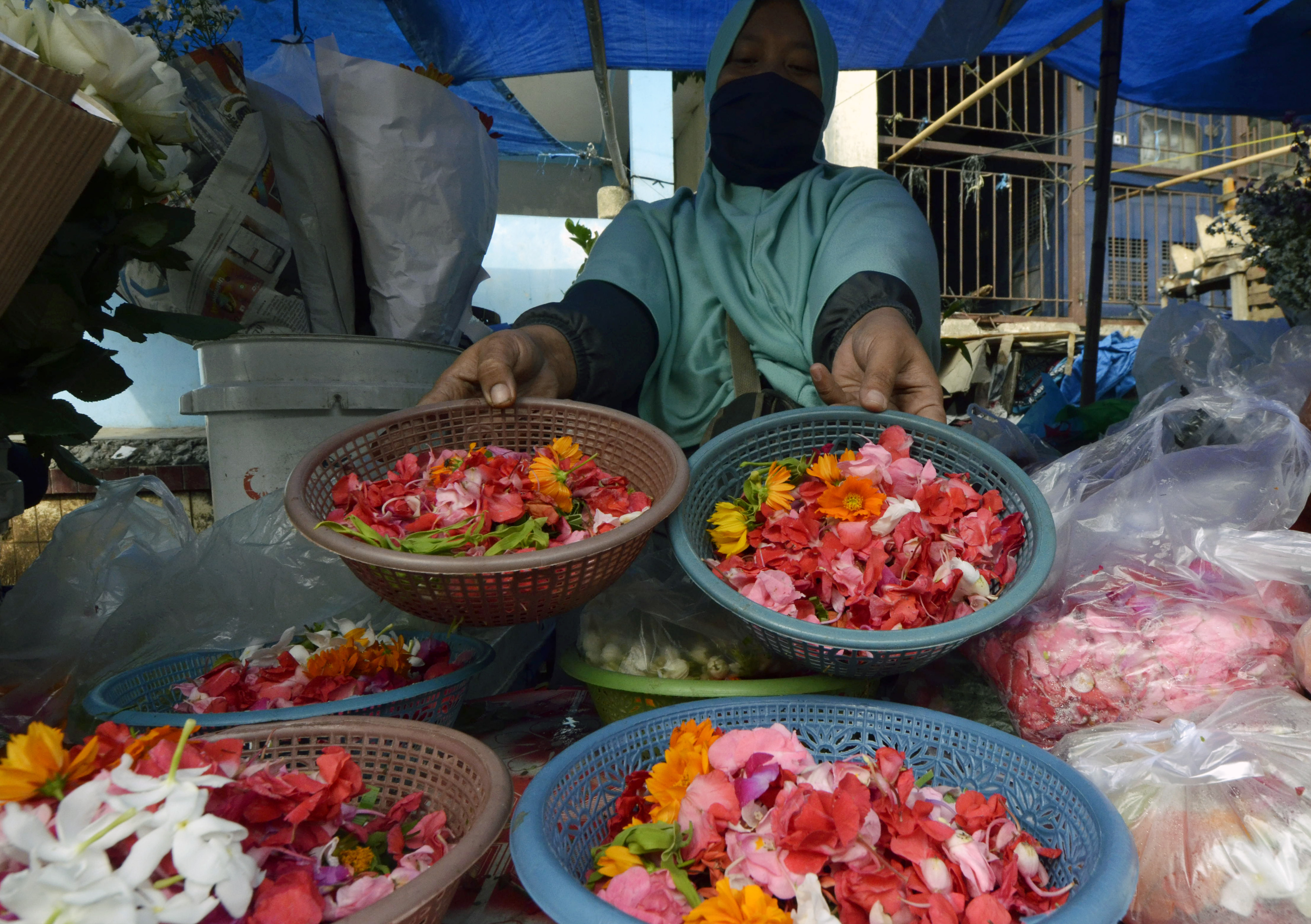 Penjualan Bunga Tabur Meningkat