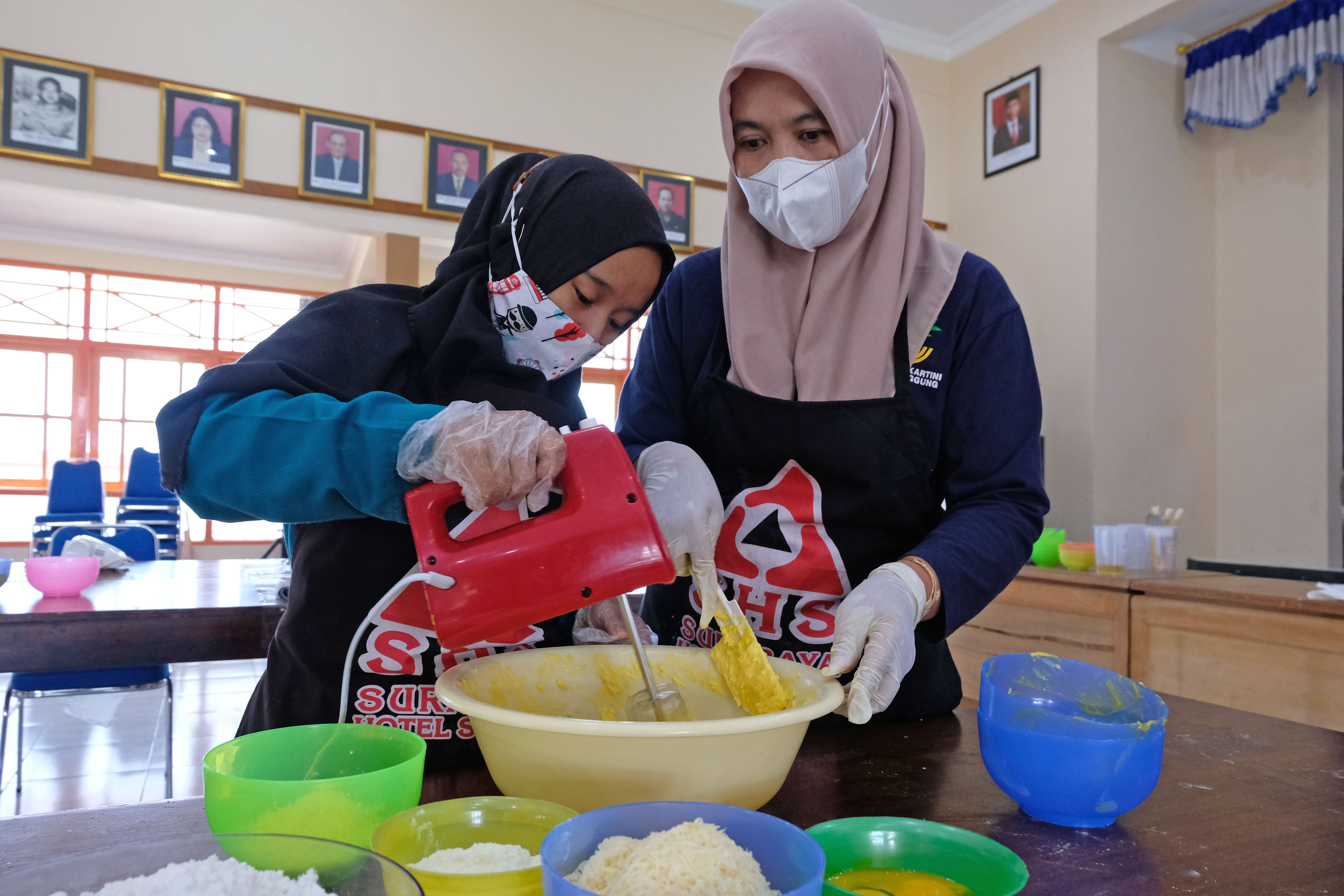 Produksi Kue Kering Penyendang Disabilitas
