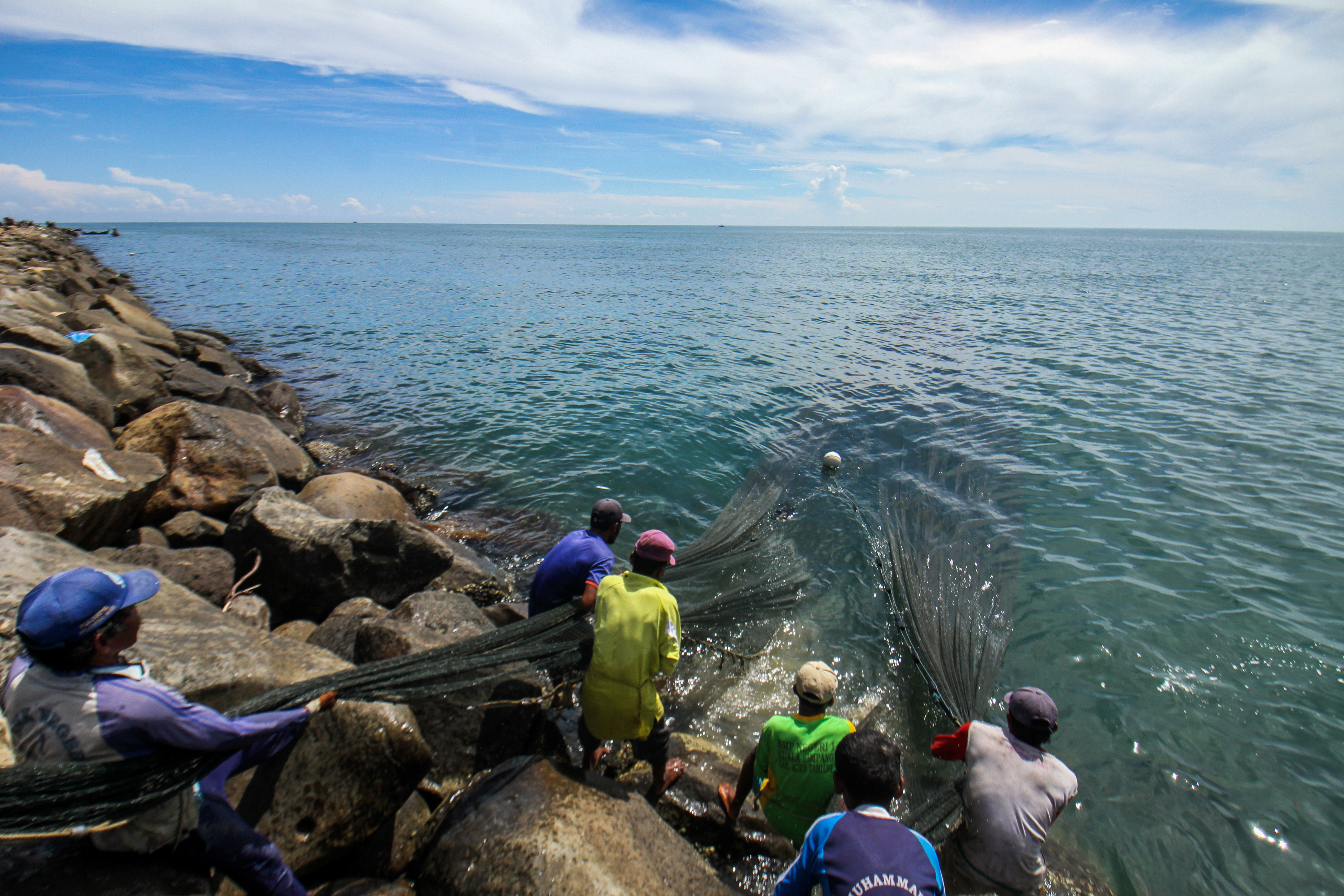 Nelayan Tradisional Saat Ramadan
