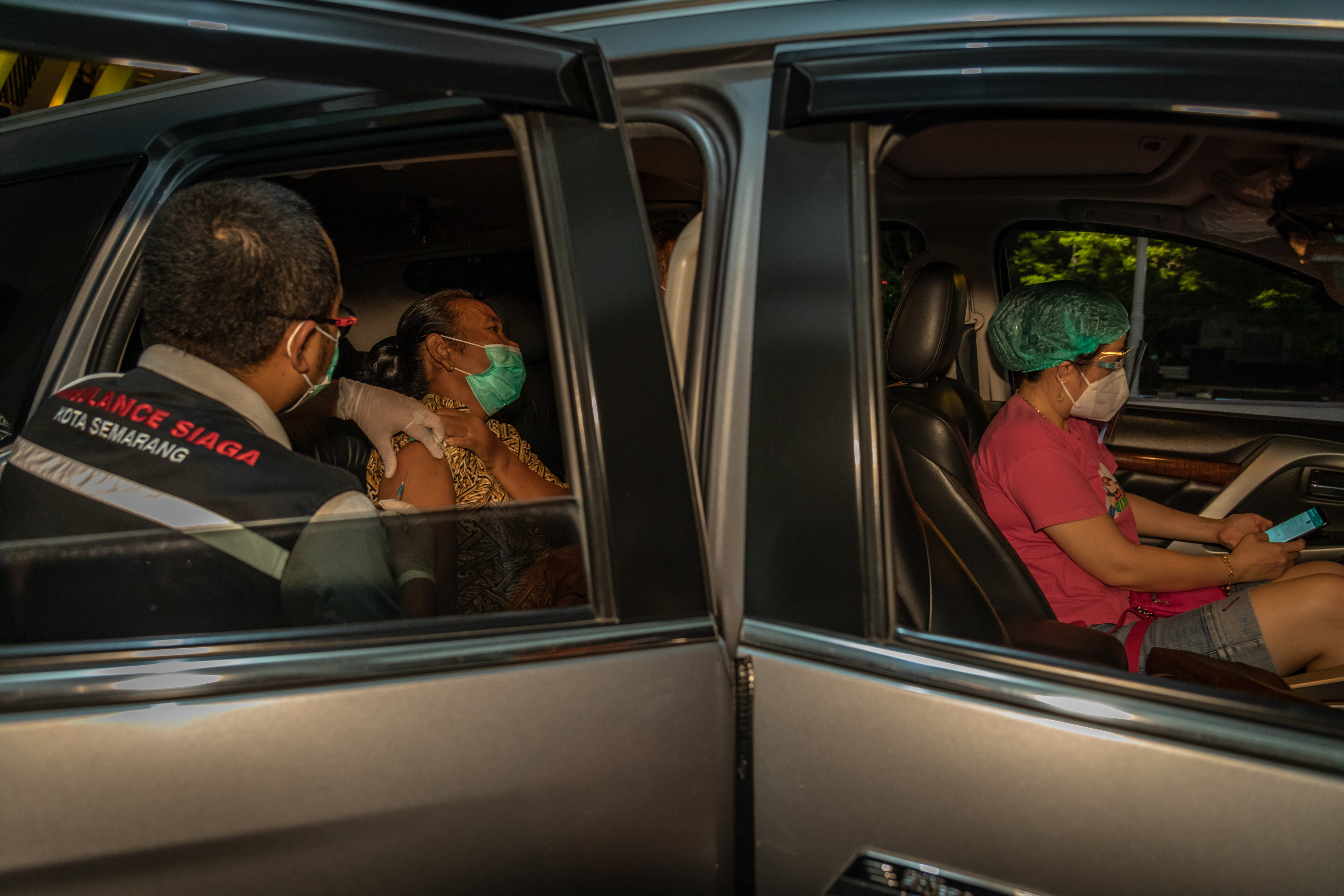 Layanan Vaksinasi Malam Hari Selama Ramadan