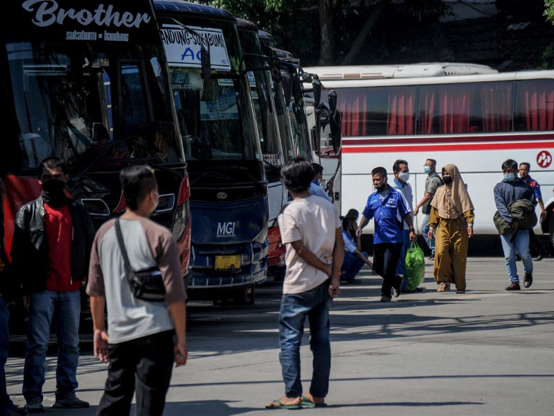 Pengetatan Penumpang Di Terminal Leuwipanjang