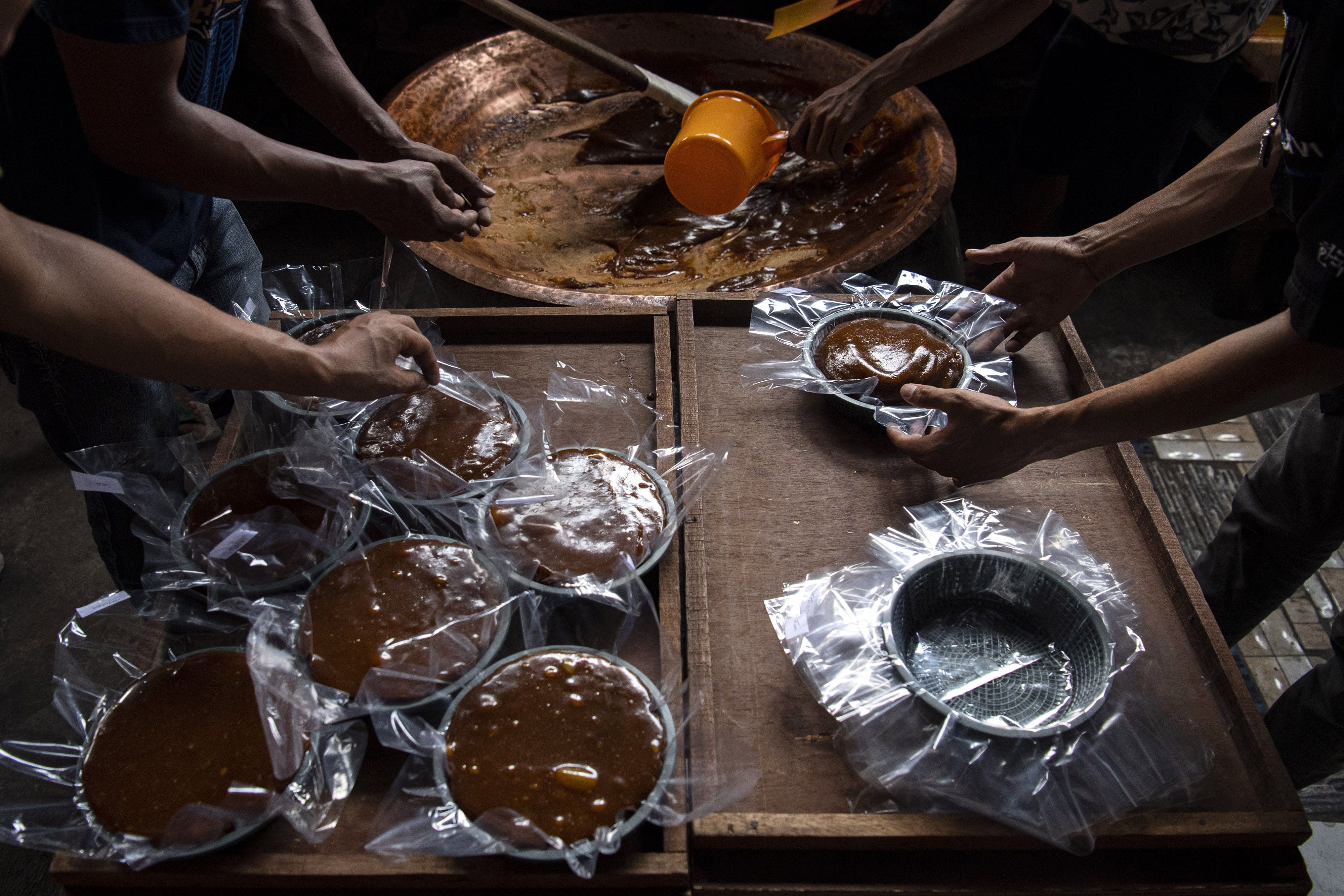 Produksi Dodol Betawi